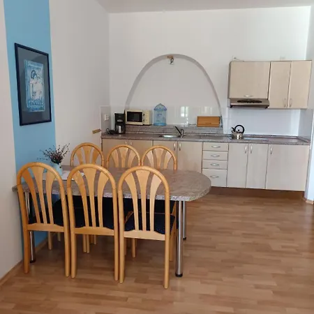 Maják 3* Dublovice
